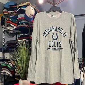 NFL Team Apparel Gray Shirt